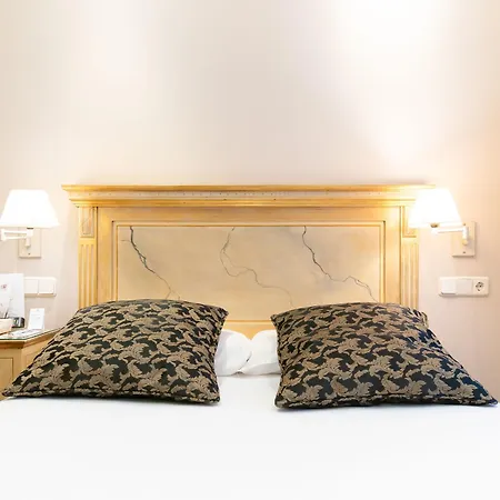 Hotel Soho Boutique 4*