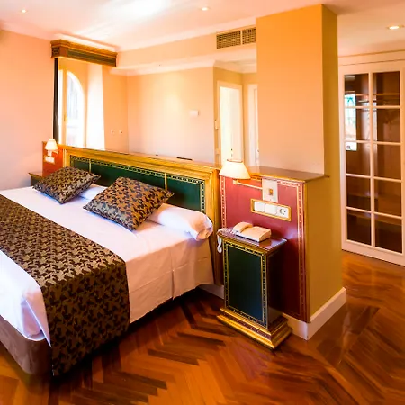 Готель Soho Boutique 4*