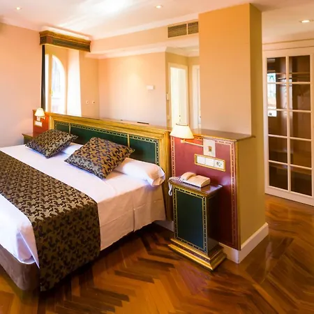 Soho Boutique 4*
