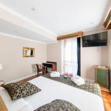 Отель Soho Boutique 4*