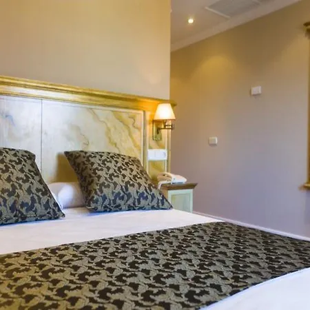 Soho Boutique 4*